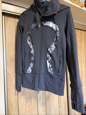 Lululemon Zip up Sweater